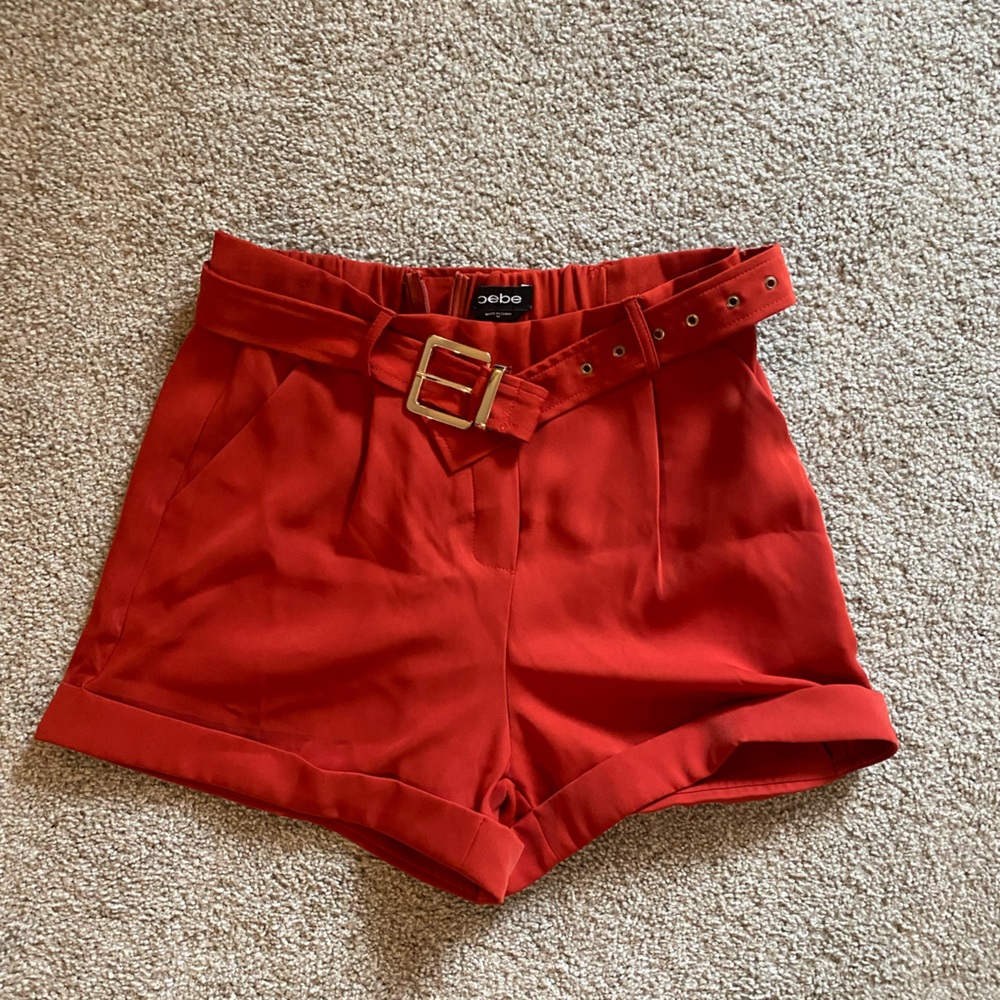 Bebe - Paperbag shorts with removable belt
